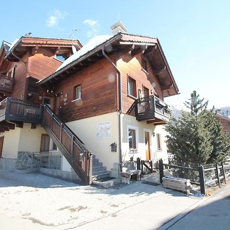 Apartment In Baita Only 200M From The Ski Lifts Livigno Exteriör bild